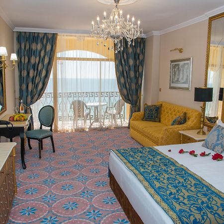 Imperial Palace Hotel Sunny Beach Buitenkant foto A room at the hotel
