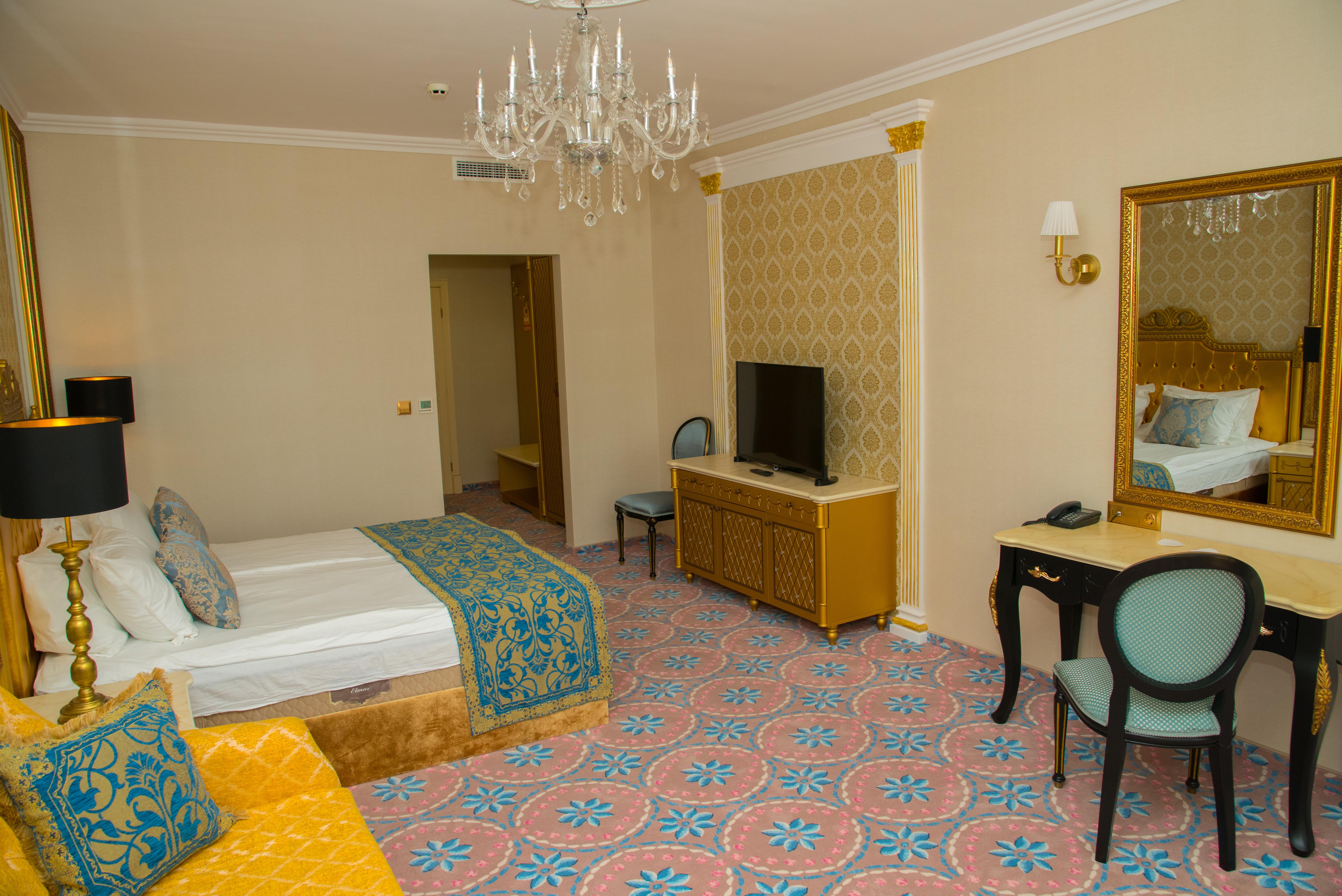 Imperial Palace Hotel Sunny Beach Buitenkant foto A room at the hotel