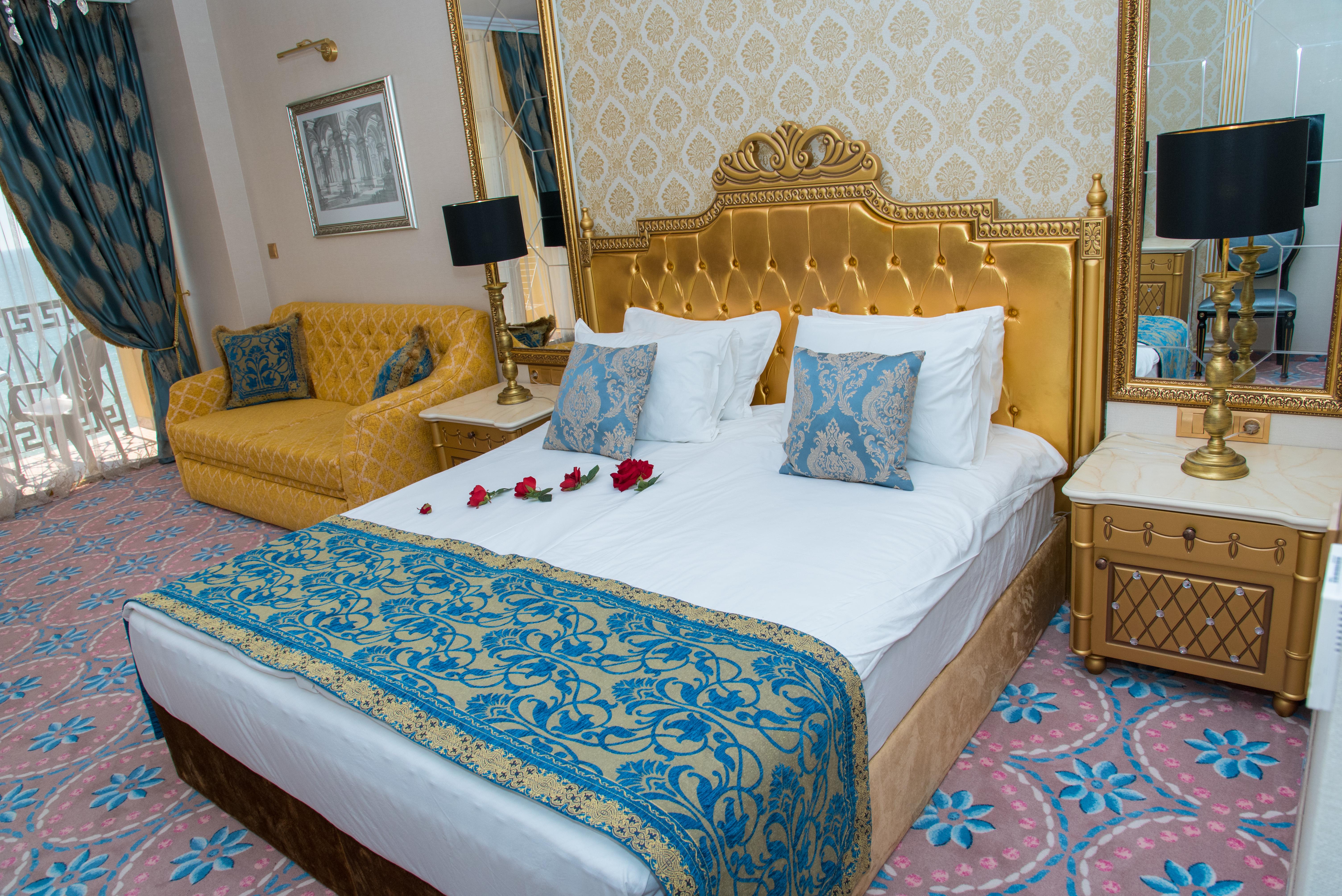 Imperial Palace Hotel Sunny Beach Buitenkant foto A bedroom at the Burj Al Arab