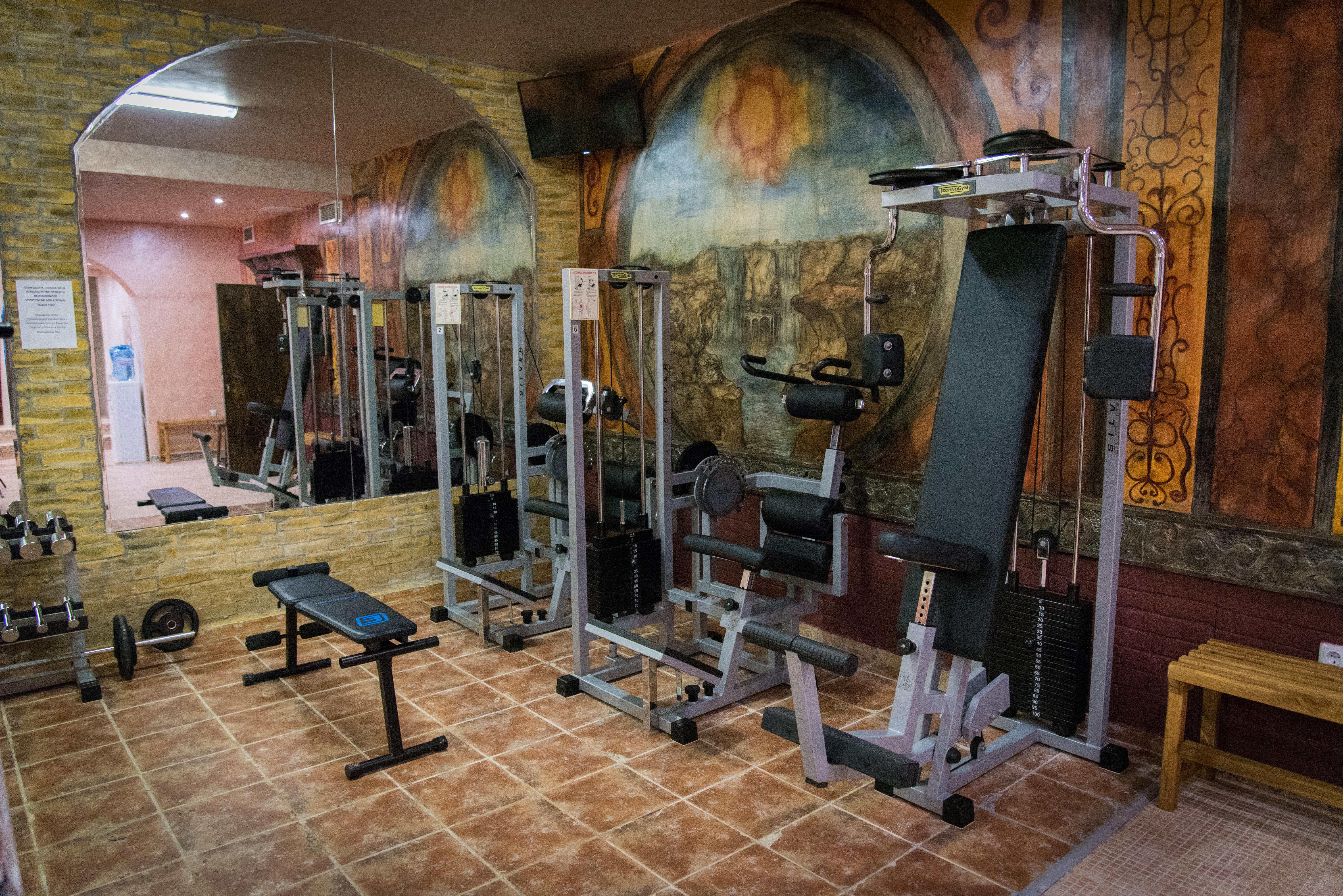 Imperial Palace Hotel Sunny Beach Buitenkant foto A typical gym